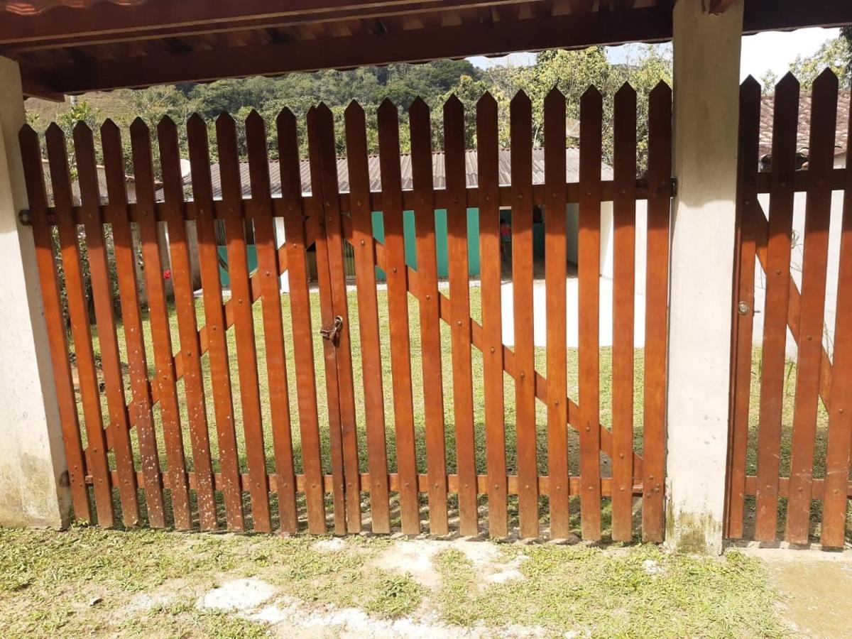 Casa Ampla E Confortavel A 10 Minutos Praia Ubatumirim Cambuca Βίλα Ubatuba Εξωτερικό φωτογραφία